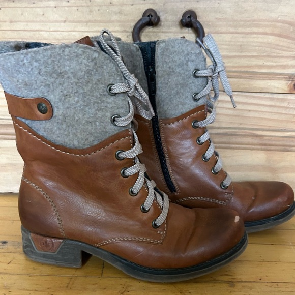 Rieker Shoes - RIEKER Leather Lace Up Felt Lined Boots